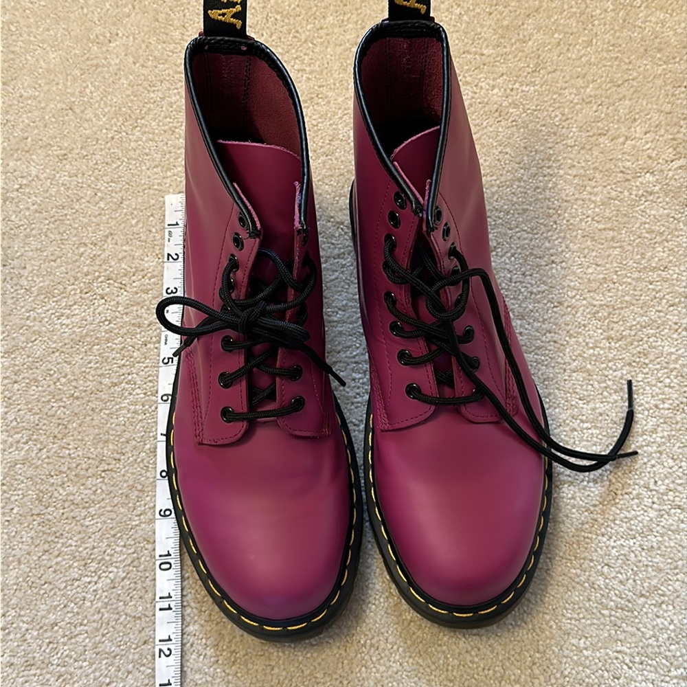 Dr Martins purple leather lace up boots Unisex size womans 12 / mens 11 - Picture 12 of 13